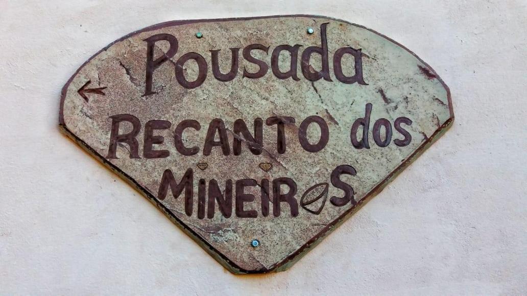 Pousada Recantos Dos Mineiros เลนโซยส์ ภายนอก รูปภาพ